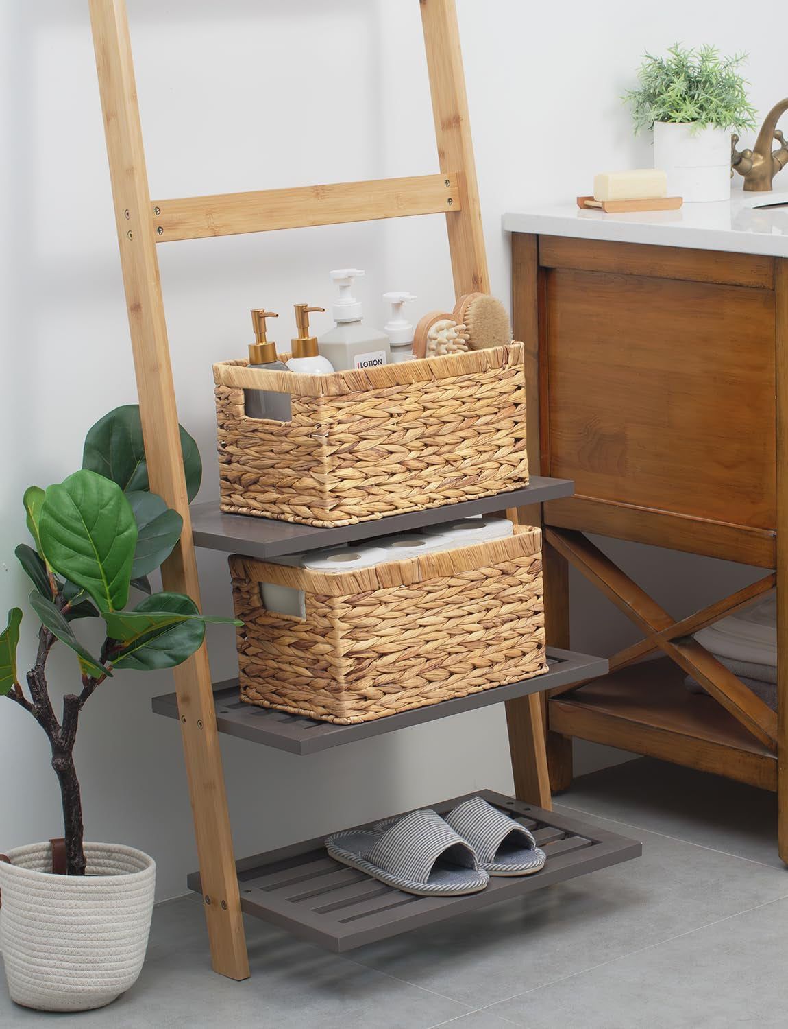 Large Wicker Storage Baskets with Handles.Natural Water Hyacinth Organiser for Shelves, Pantry & Bathroom